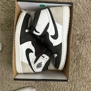 Nike Air Jordan 1 High OG Black White Gray